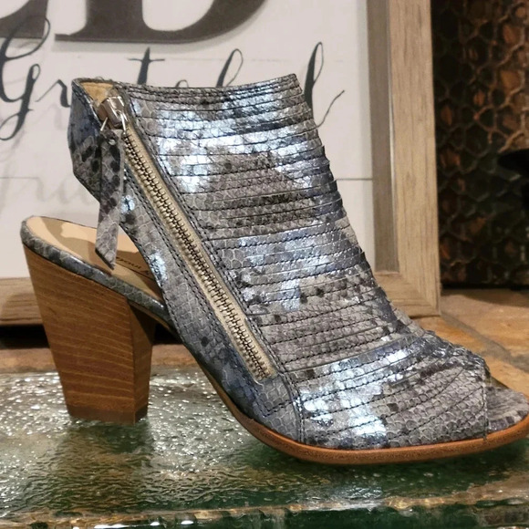 Paul Green Shoes - Cayanne Peep Toe High Heel Booties US 6 |UK 3.5